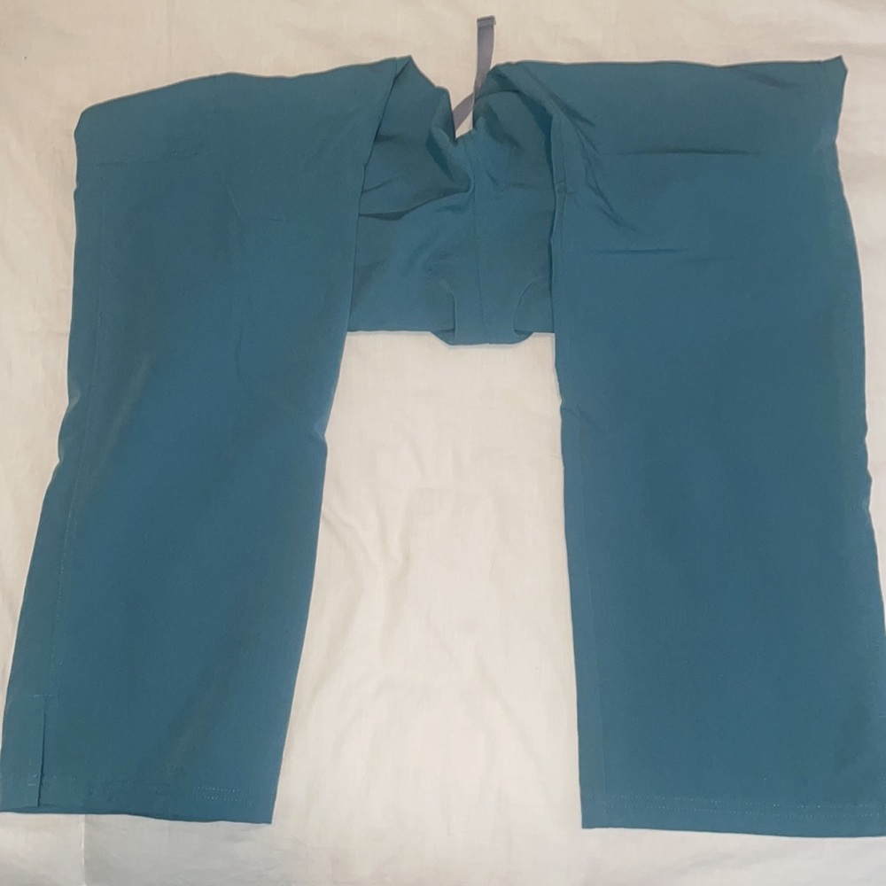 Figs kade pant in hydrogreen XS Petite - Picture 6 of 6